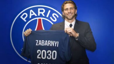 PSG resmi umumkan kegiatan bek tanah negara Ukraina Illia Zabarnyi dari Bournemouth