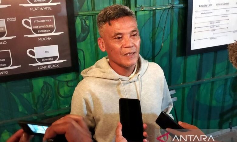 Paceklik ahli Indonesia di tempat tempat liga sendiri