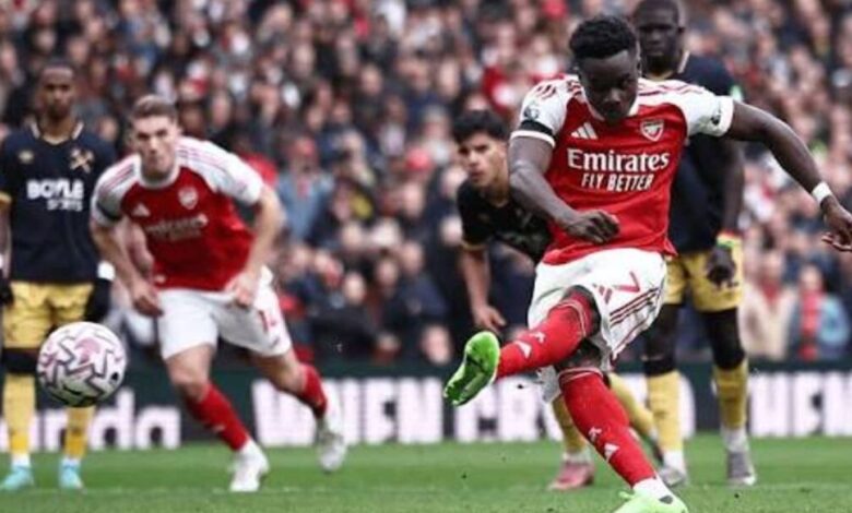 Arsenal geser Liverpool dari puncak klasemen usai hantam West Ham 2-0