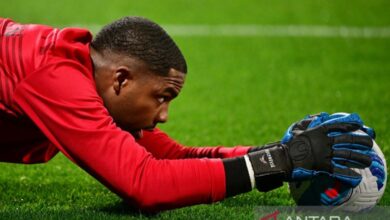 Kiper AC Milan Maignan diragukan dapat tampil hingga akhir September