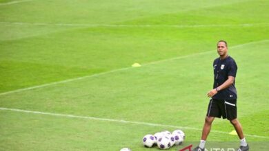 Erick Thohir ucapkan terima kasih berhadapan dengan sumbangan Patrick Kluivert