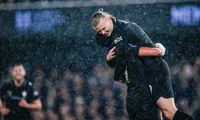 Drama sembilan gol warnai kemenangan Manchester City berhadapan dengan Klub sepak bola Klub sepak bola Fulham