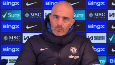 Pembimbing kepala Chelsea membantah inkonsistensi wasit pada laga kontra Arsenal