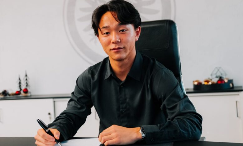 Frankfurt rekrut bek kiri belia Negeri Matahari Terbit Keita Kosugi