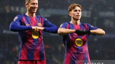 Gol Olmo juga juga Lewandowski bawa Barcelona menang 2-0 berhadapan dengan Espanyol