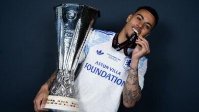 Morgan Rogers sabet penghargaan turnamen Pemain Terbaik Kompetisi Europa 2025/26