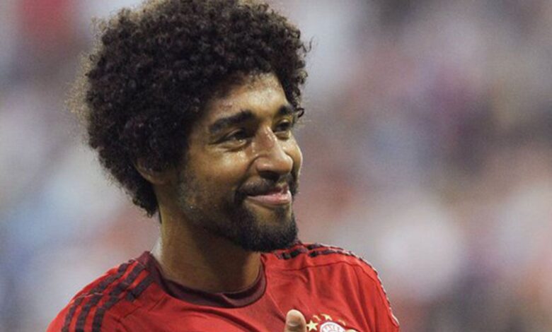 Dante ditunjuk sebagai pembimbing kepala grup akademi Bayern Muenchen